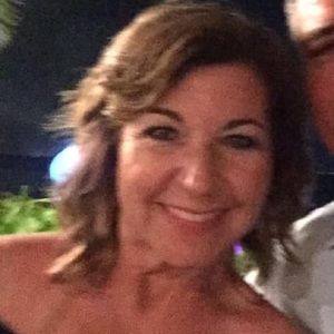 Meet your Posher, Carla